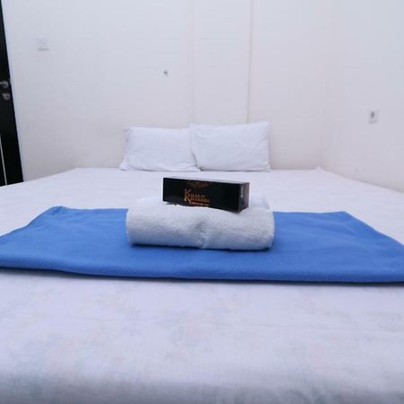 Hotel Kamar Keluarga Tanah Abang Dżakarta Zewnętrze zdjęcie
