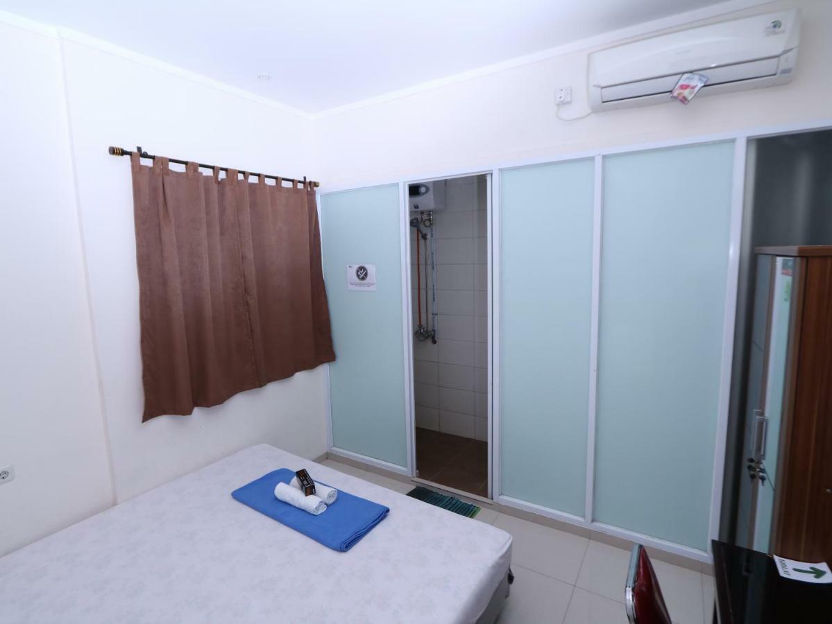 Hotel Kamar Keluarga Tanah Abang Dżakarta Zewnętrze zdjęcie