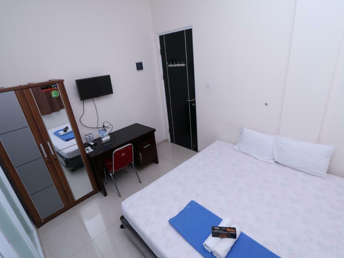Hotel Kamar Keluarga Tanah Abang Dżakarta Zewnętrze zdjęcie