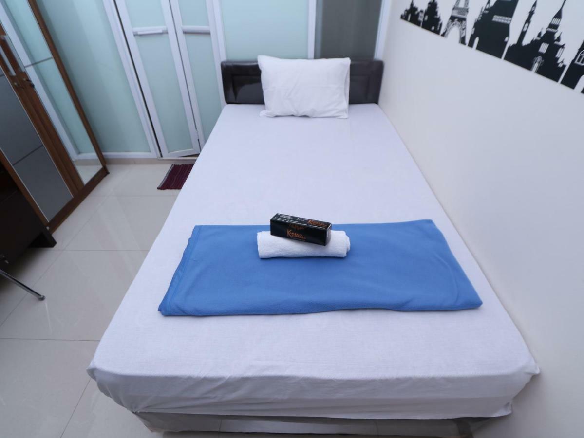 Hotel Kamar Keluarga Tanah Abang Dżakarta Zewnętrze zdjęcie